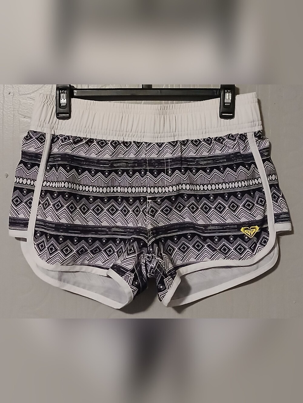 Roxy Girls Size 10 Black White Shorts